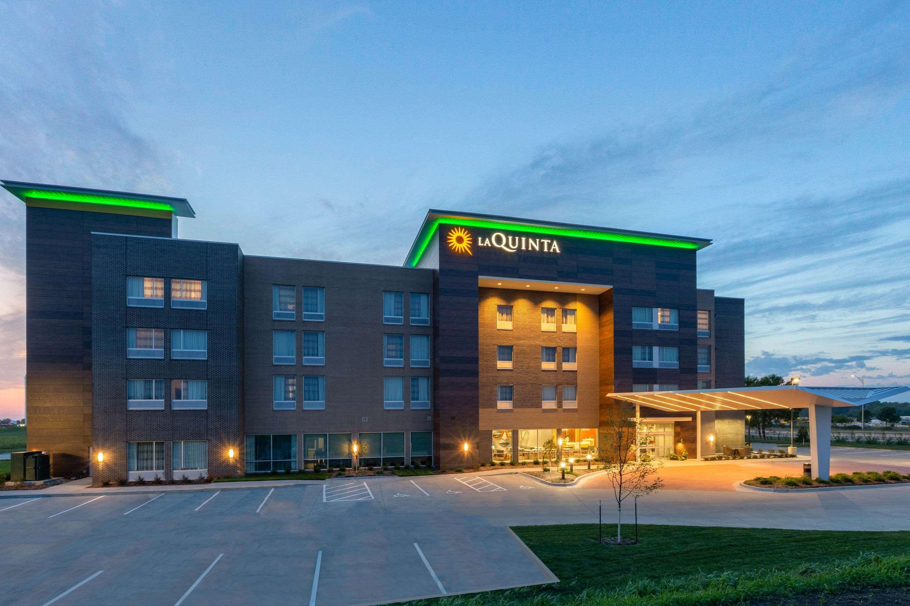 La Quinta By Wyndham Altoona Des Moines Ξενοδοχείο Εξωτερικό φωτογραφία